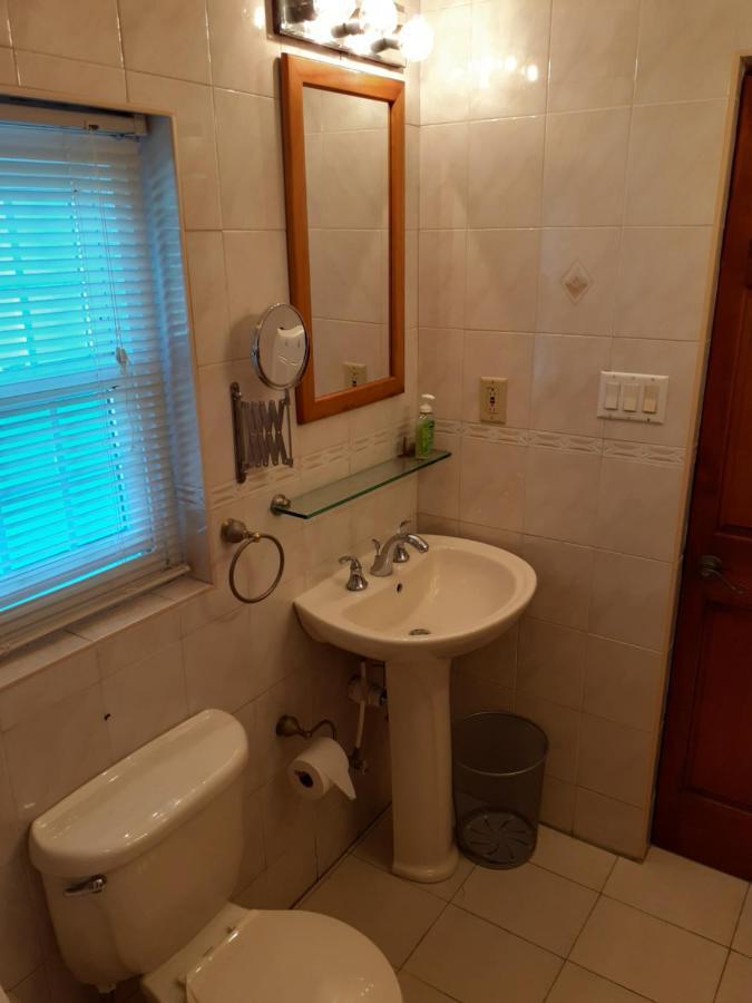 Apartament Airbab Moon Gate West Mount Pleasant Zewnętrze zdjęcie